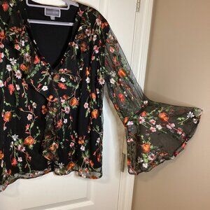 Guillaume Women's Sheer Top Blouse Size 2X Floral Embroidered Bell Sleeves